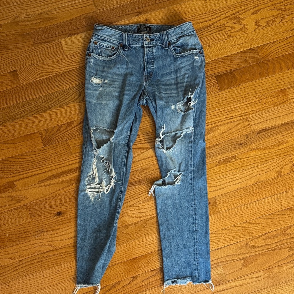 Abercrombie & Fitch Boyfriend Jeans